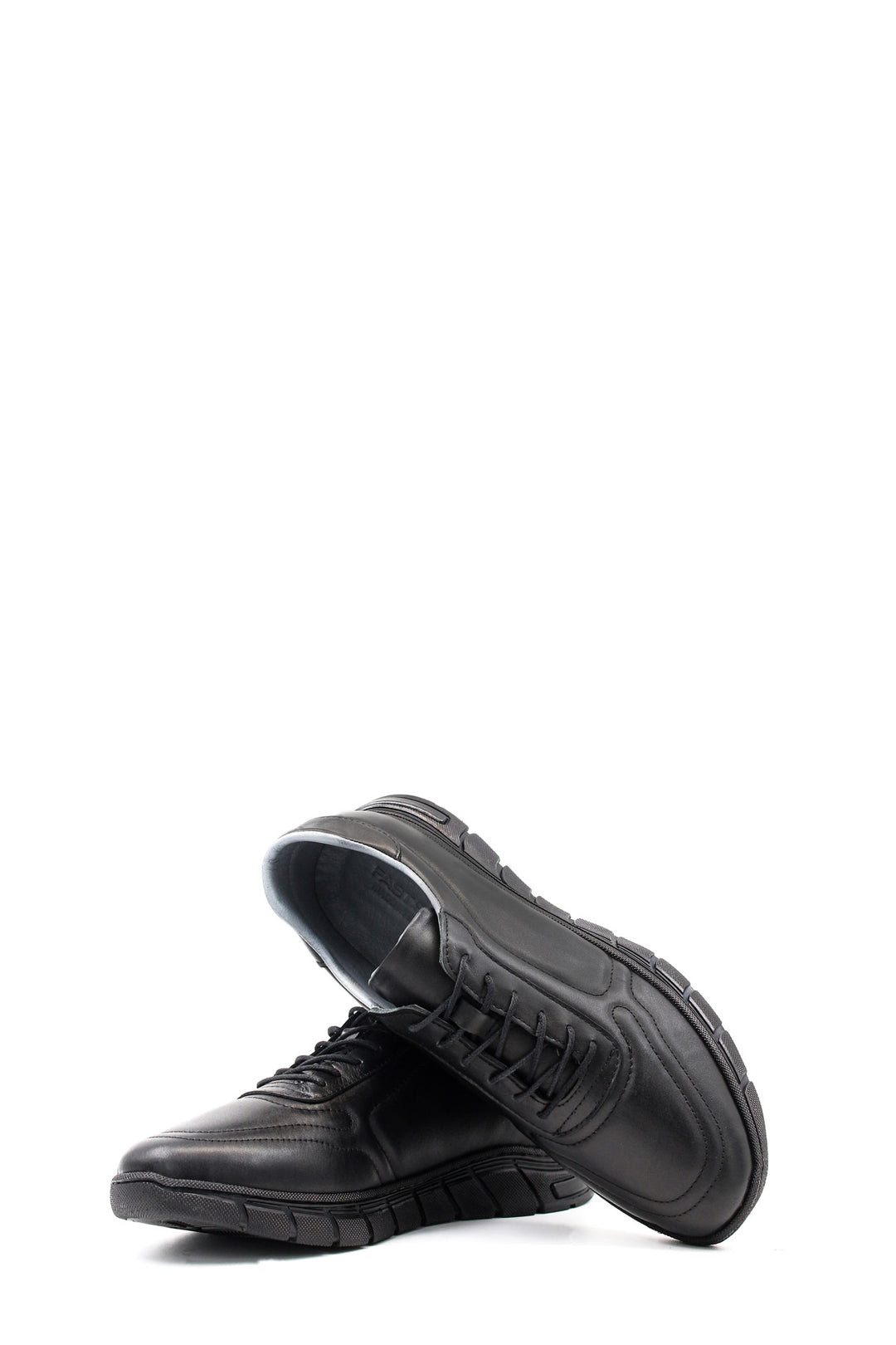Men's All-Black Leather Sneakers with Textured Sole - Wessi