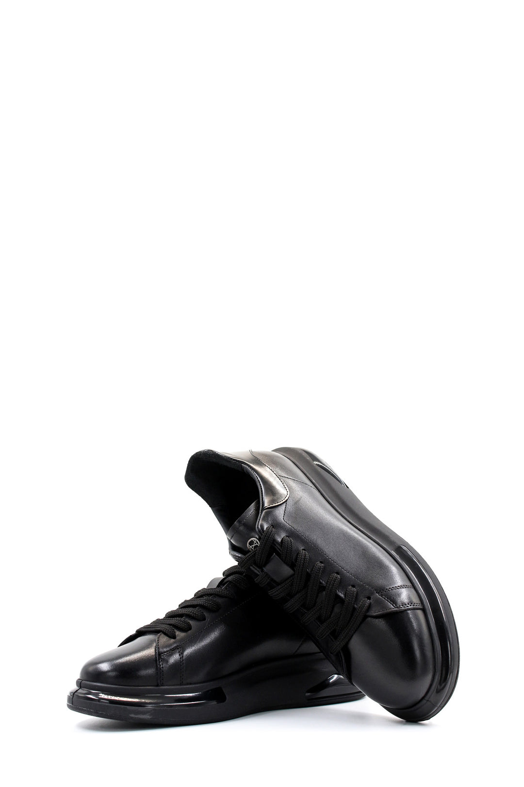 Men's Black Leather Sneakers with Cushioned Sole and Sleek Design - Wessi