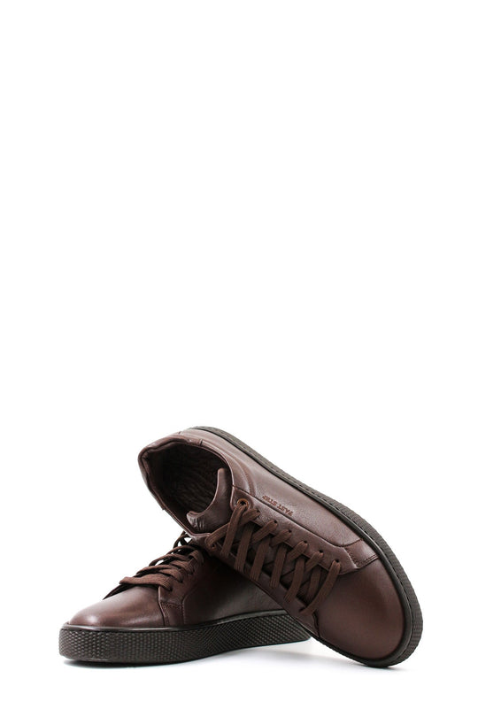 Zapatillas Clásicas de Hombre de Piel Marrón con Suela Resistente y Diseño Minimalista - Wessi