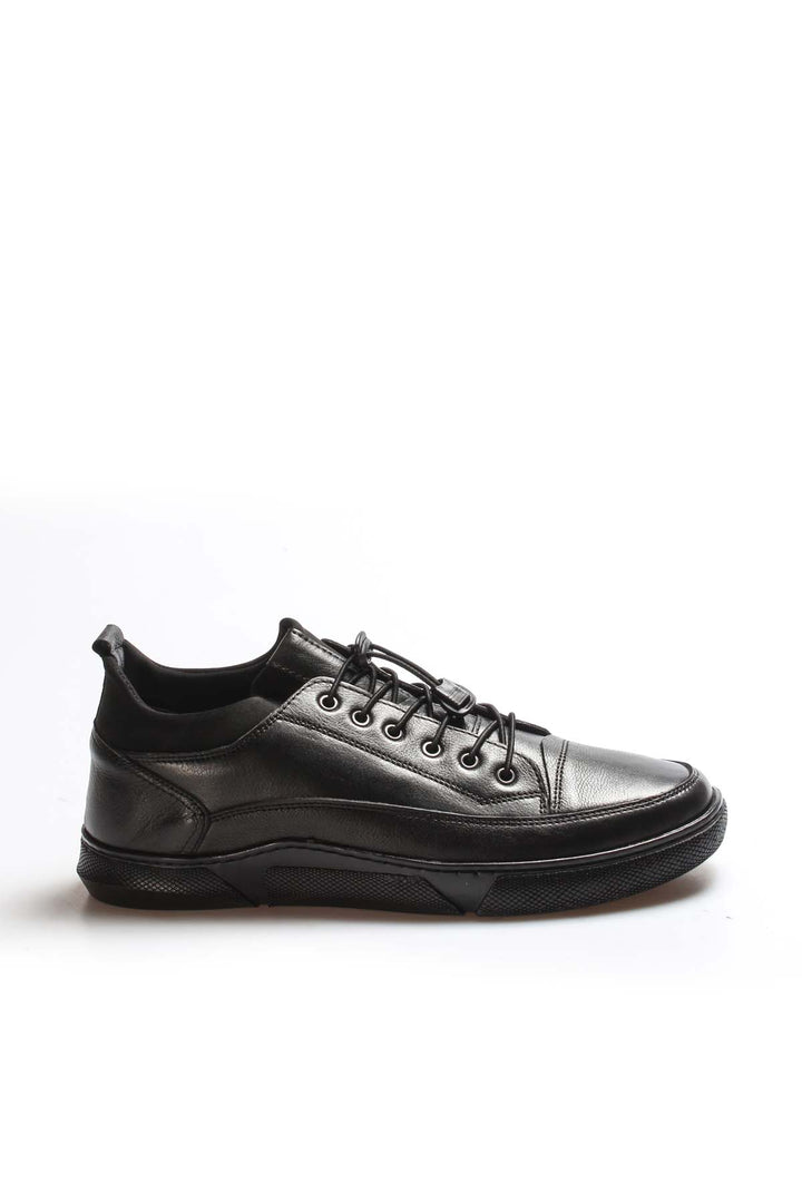 Baskets pour hommes en cuir noir avec fermeture à lacets et semelle texturée - Wessi