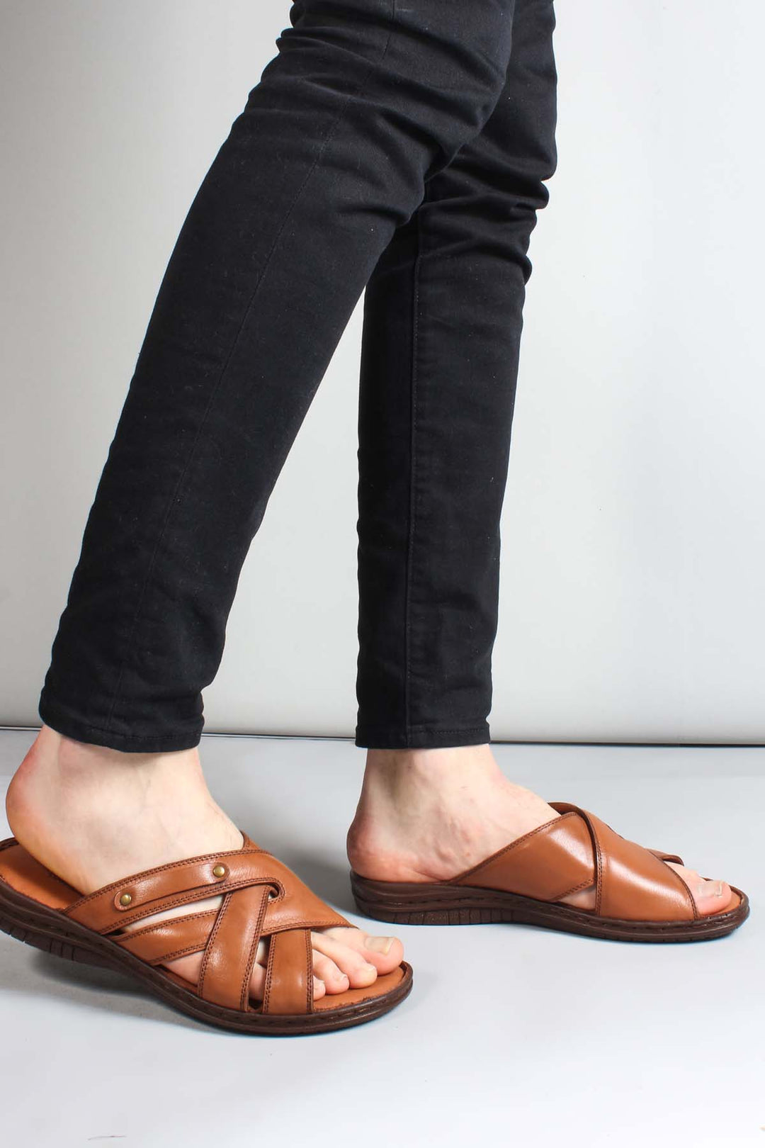Men's Brown Leather Slide Sandals - Wessi