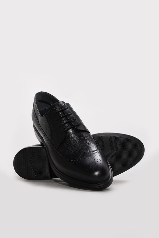 Black Textured Leather Perforated-Toe Dress Shoes for Men | Wessi