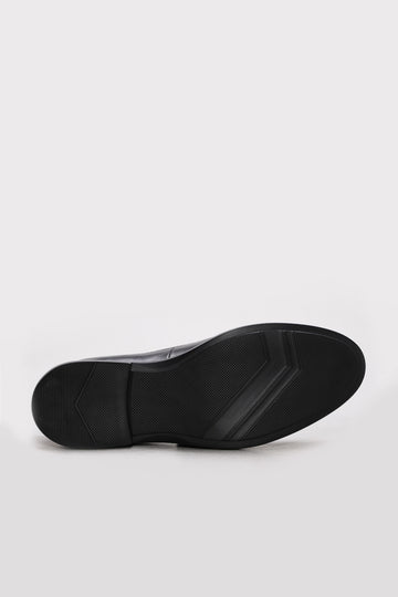 Black Textured Leather Perforated-Toe Dress Shoes for Men | Wessi