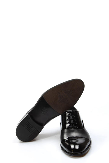 Chaussures Oxford en cuir verni noir pour hommes avec bout élégant et finition brillante - Wessi