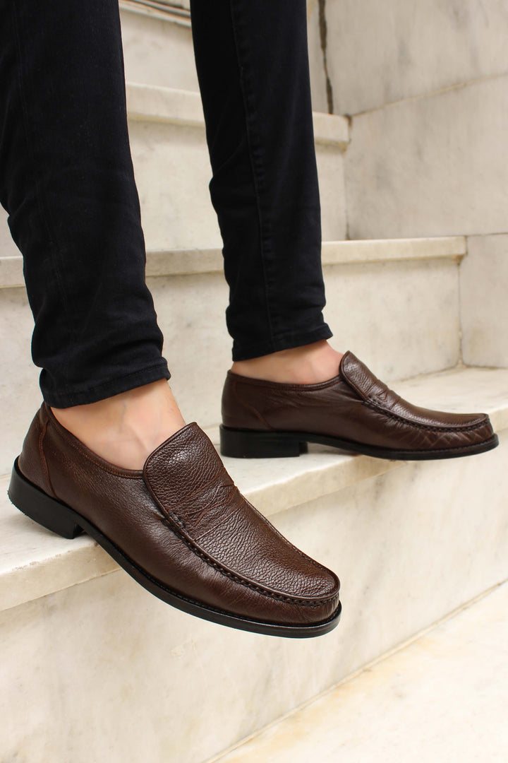 Men's Brown Leather Penny Loafers with Textured Finish - Wessi