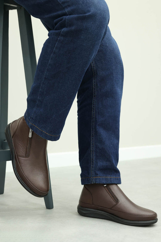 Мужские коричневые кожаные ботинки с боковой молнией и меховой подкладкой - Wessi