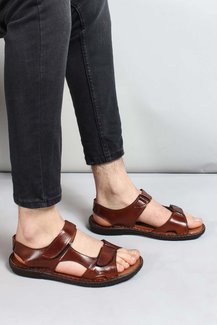 Men's Brown Leather Sandals with Adjustable Straps - Wessi