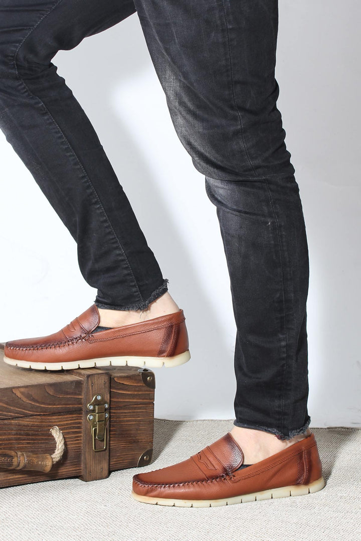 Mocassins Homme en Cuir Marron à Semelle Légère - Wessi