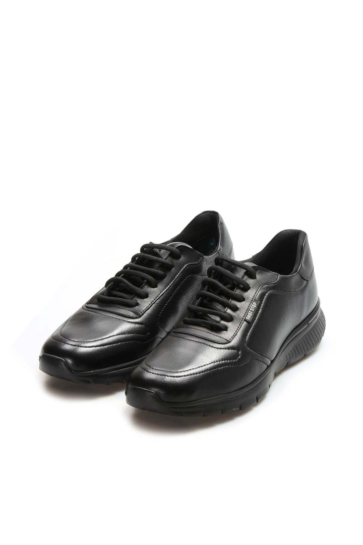 Men's Black Leather Lace-Up Sneakers with Textured Sole  - Wessi
