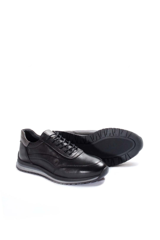 حذاء رياضي رجالي من الجلد باللون الأسود مع نعل متباين - Wessi