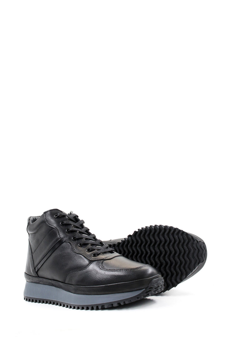 Men's Black Leather High-Top Sneakers with Cushioned Sole and Lace-Up Design - Wessi