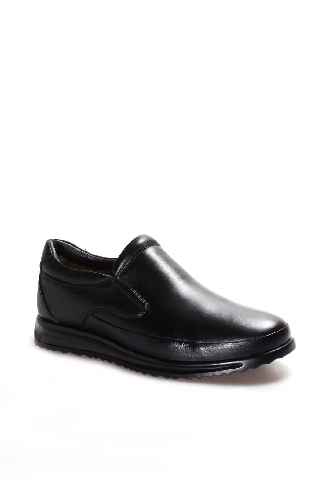 Mocassini slip-on da uomo in pelle nera con suola testurizzata e fodera in pelliccia - Wessi