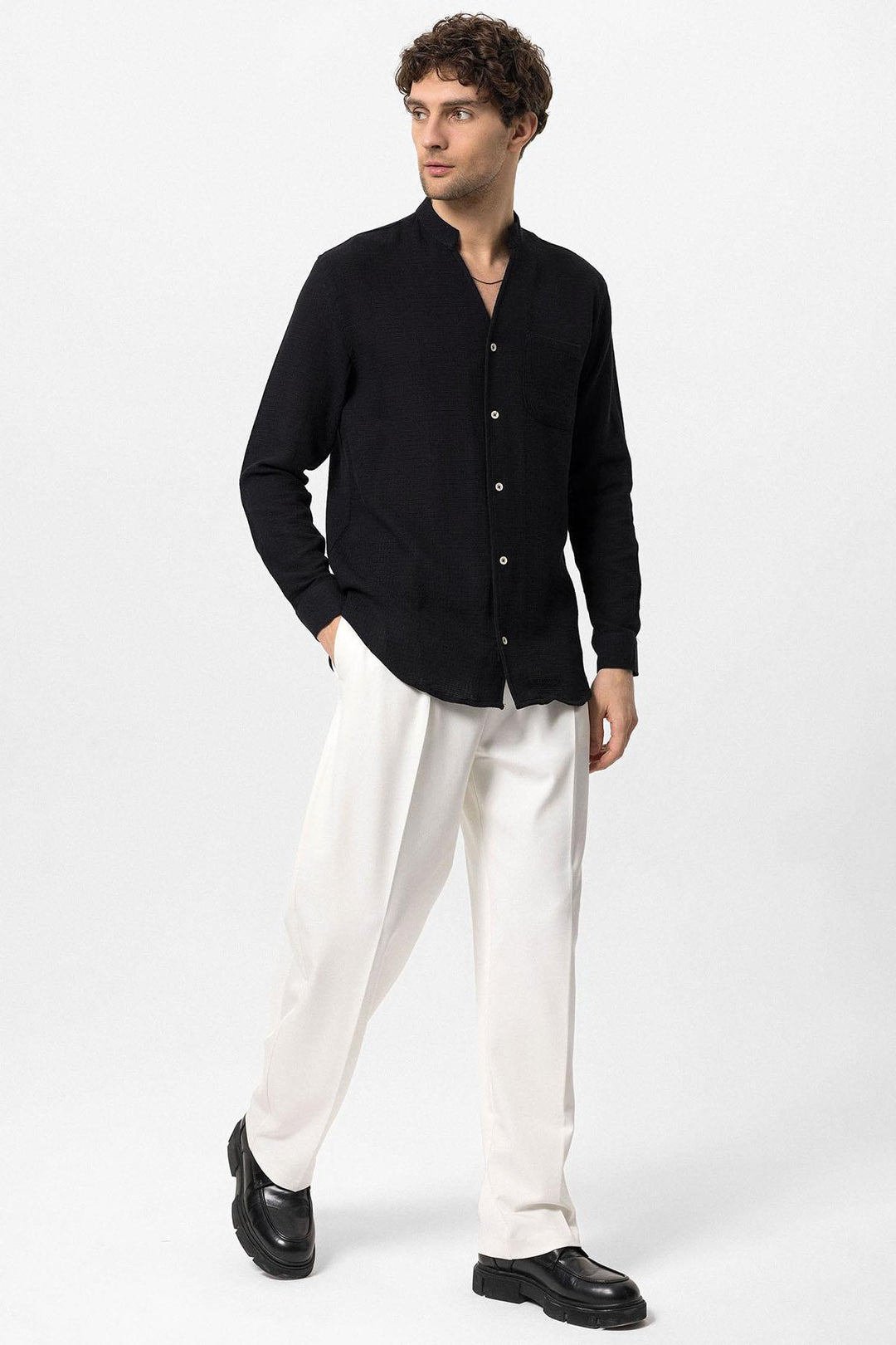 Men's Black Judge Collar Knitted Textured  Shirt - Wessi
