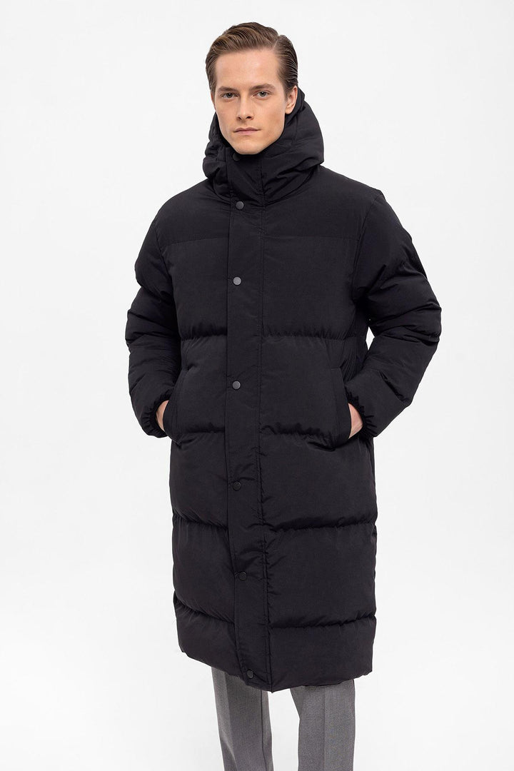 Men's Black Hooded Long Puffer Jacket - Wessi