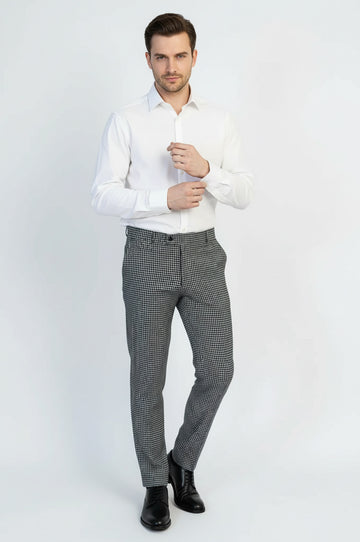 Black & White Checkered Fabric Trousers – Wessi