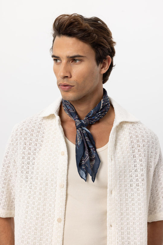 Мужской темно-синий шарф с квадратным этническим узором - Wessi