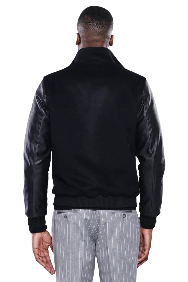 Cappotto cachet nero con maniche in pelle | Wess