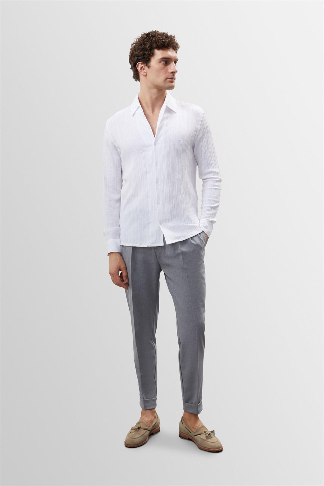 Camicia slim fit in tessuto di mussola bianca da uomo - Wessi