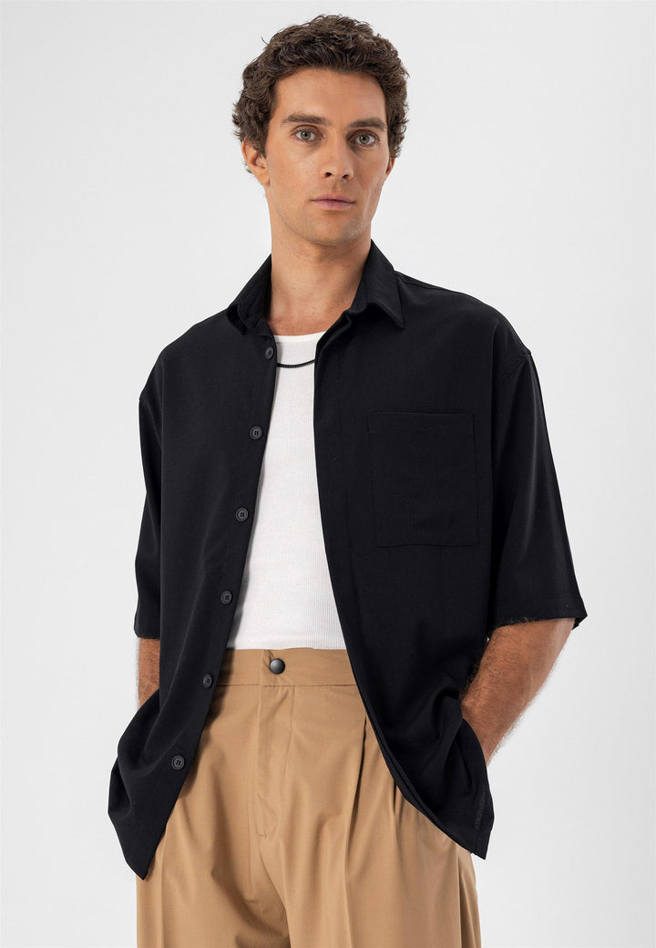 Men's Black Oversize Hidden Button Short Sleeve  Shirt - Wessi