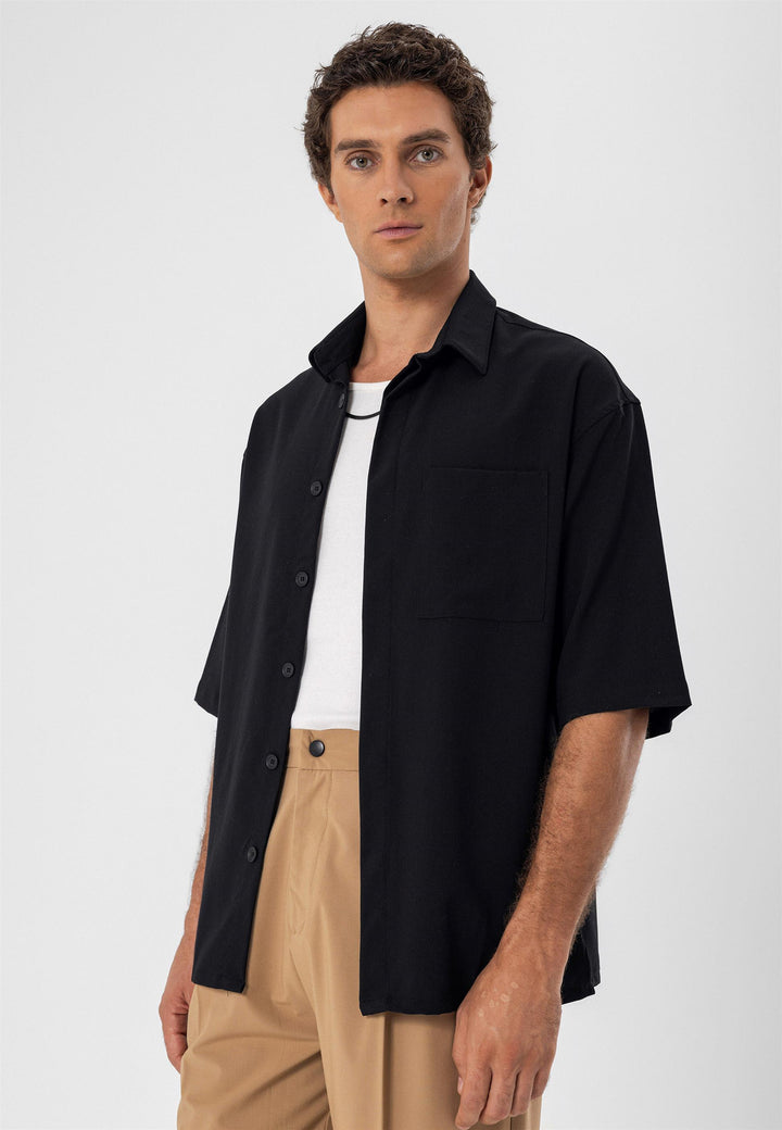 Men's Black Oversize Hidden Button Short Sleeve  Shirt - Wessi
