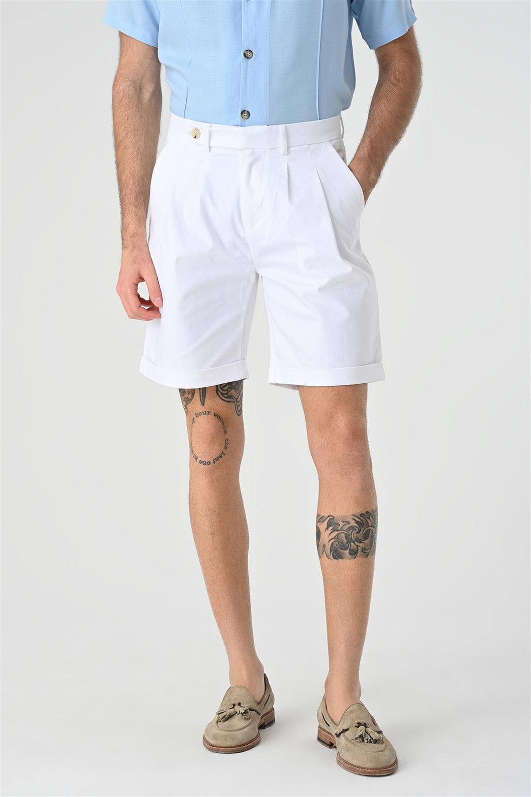 Pantaloncini bianchi plissettati da uomo - Wessi