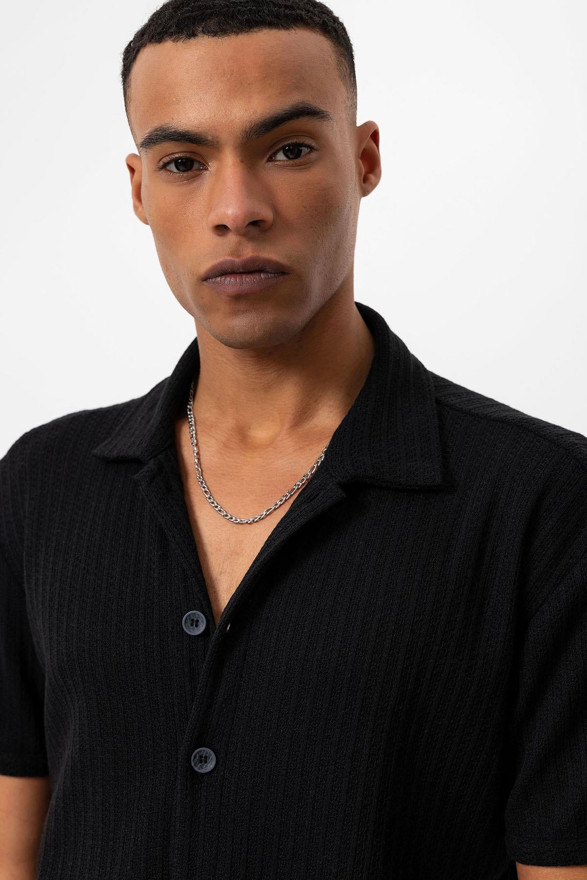 Men's Black Polo Collar Knit Short-Sleeve Shirt - Wessi