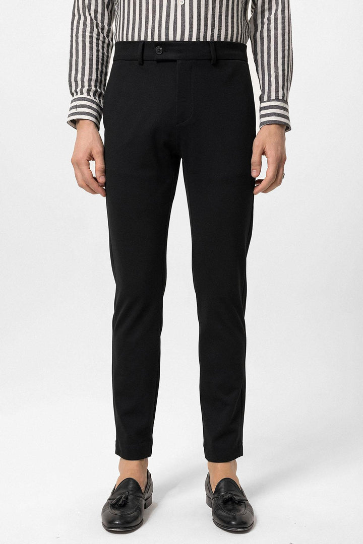 Men's Black High-Waisted Buckle Detail Relaxed Fit  Pants - Wessi