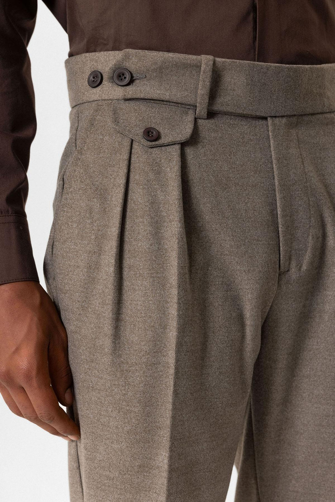 Light Brown High-Waisted Pleated Technical Men's Trousers - Wessi