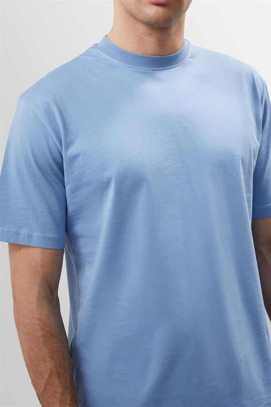 Camiseta básica de hombre azul claro con cuello redondo - Wessi