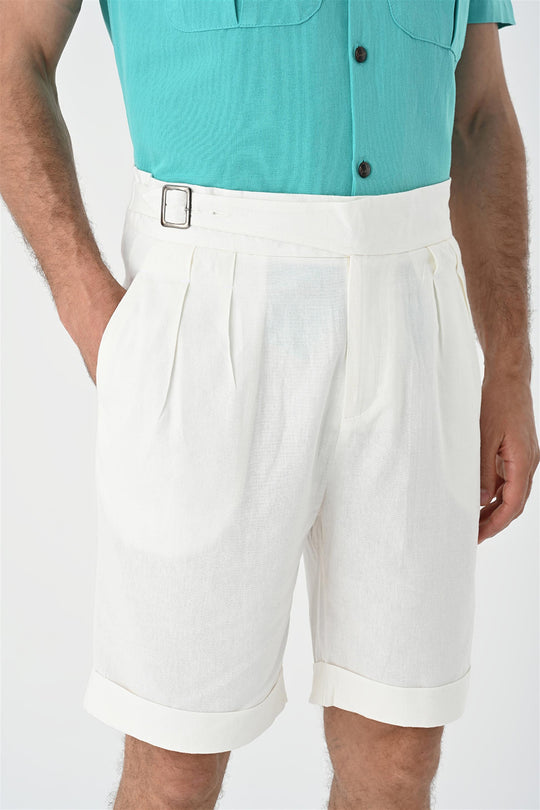 Men's White Buckle Detailed Pleated  Shorts - Wessi