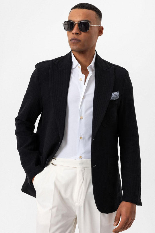 Men's Black Pocketed Plain Blazer Jacket - Wessi