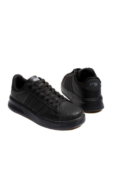 حذاء رياضي رجالي مصنوع من الجلد باللون الأسود بالكامل مع مقدمة مزخرفة - Wessi