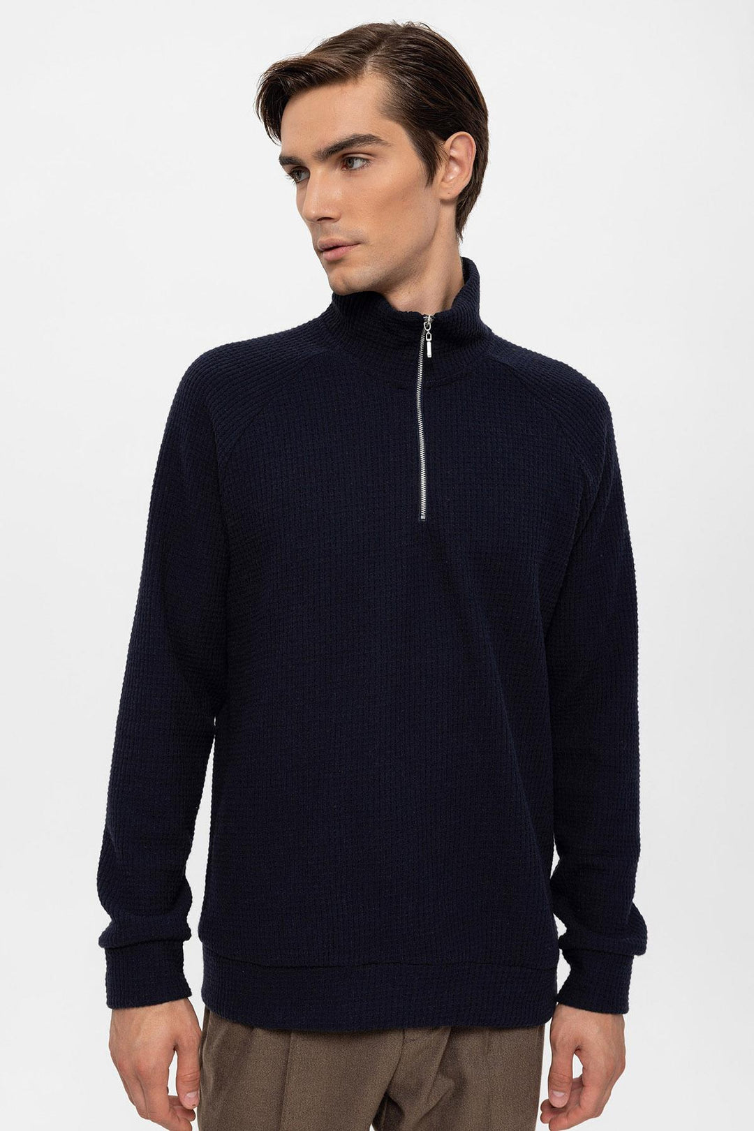 Men's Navy Blue Half Zipper High Collar  Sweater - Wessi