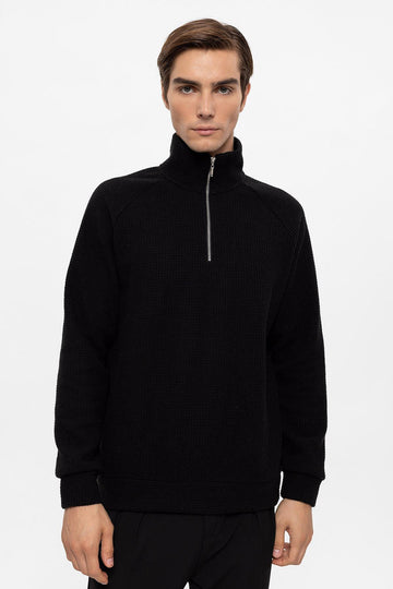 Men's Black Half Zip Stand Collar  Sweater - Wessi
