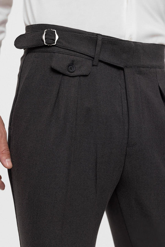 Pantalon Homme Anthracite Taille Haute (Boyfriend) En Tissu Plissé Avec Ceinture À Boucle - Wessi