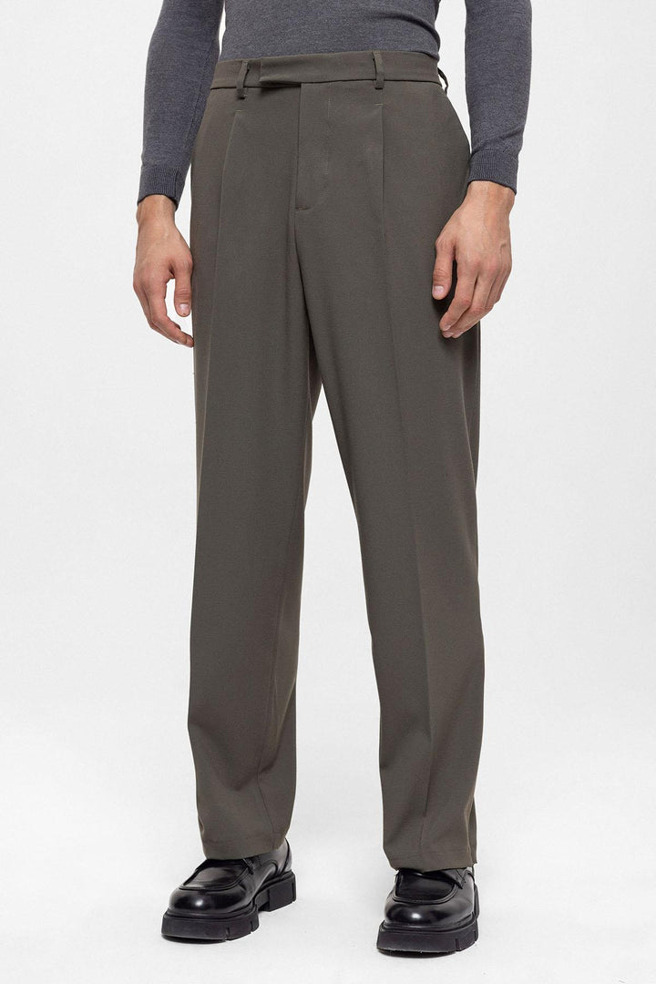 Pantaloni con cerniera a vita alta color kaki scuro da uomo - Wessi