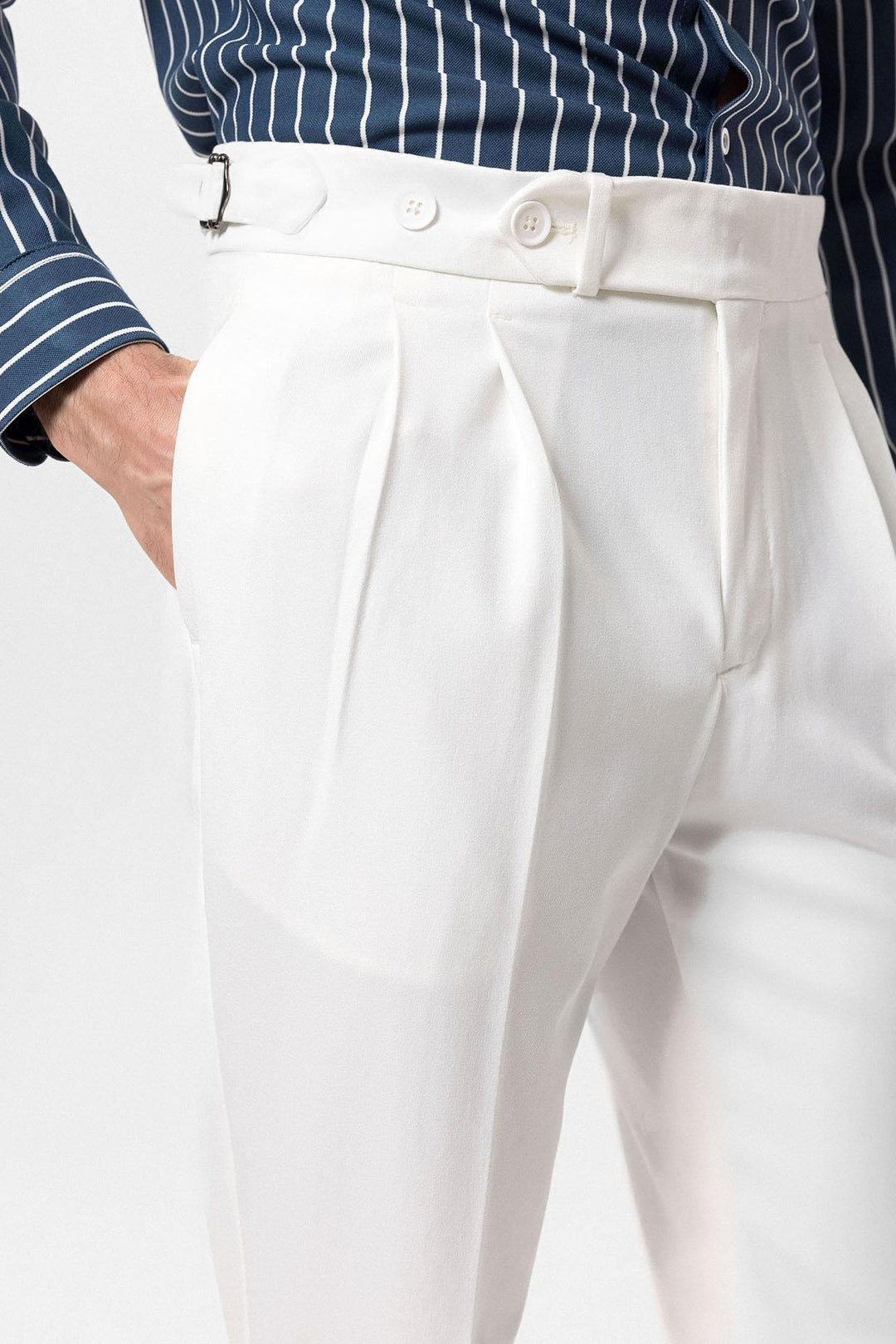Men's Ecru High Waist Pleated Carrot Fit  Trousers - Wessi