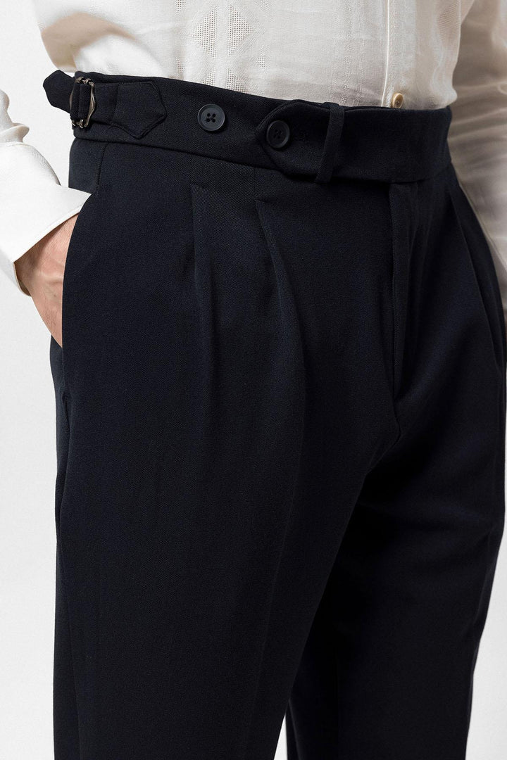 Pantalon Homme Bleu Marine Taille Haute Plissé Coupe Carotte - Wessi