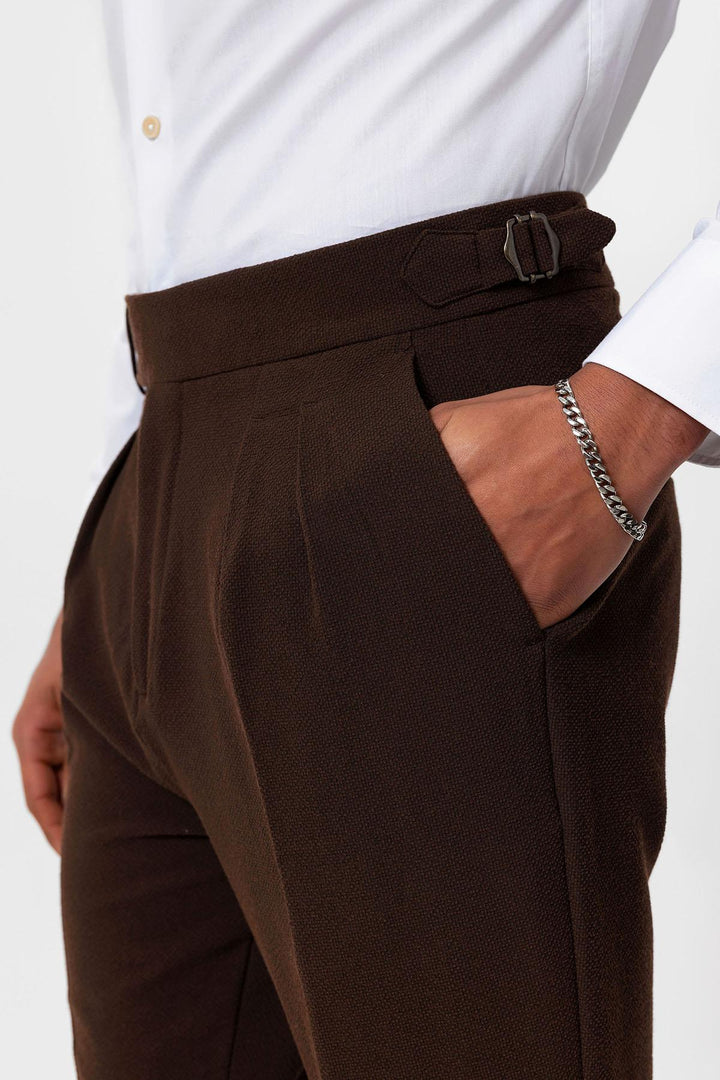 Men's Brown High-Waist Pleated Textured Pants - Wessi