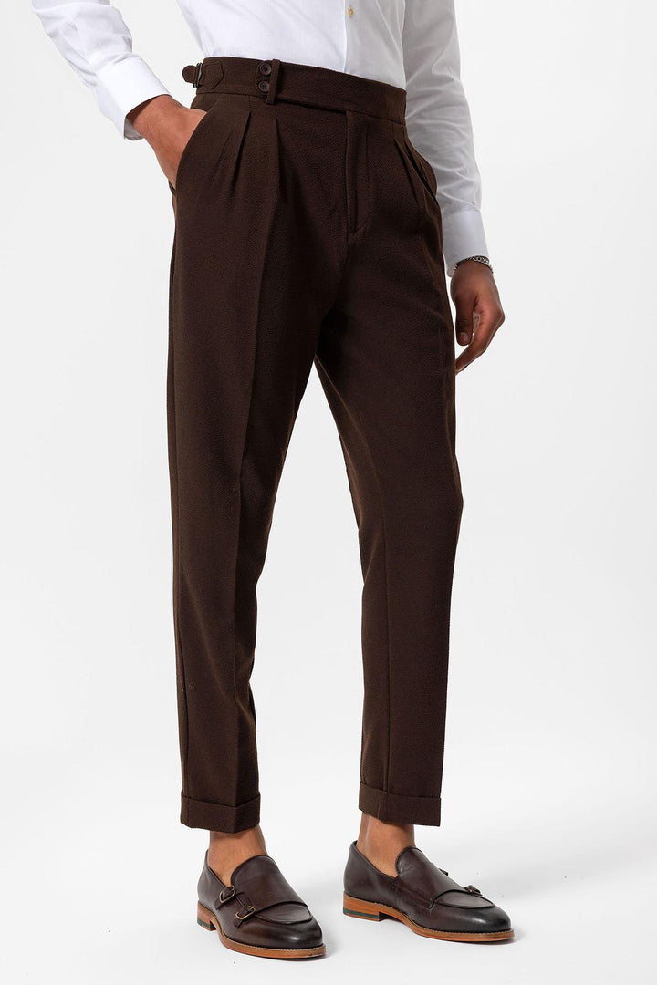 Men's Brown High-Waist Pleated Textured Pants - Wessi