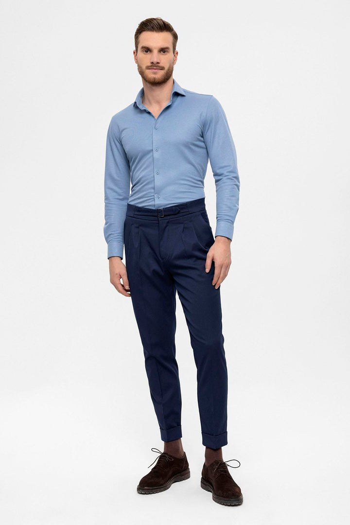 Pantaloni da uomo con dettagli con fibbia a vita alta blu navy - Wessi