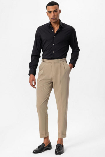 Pantalón Hombre Beige Talle Alto Plisado Con Cinturón - Wessi