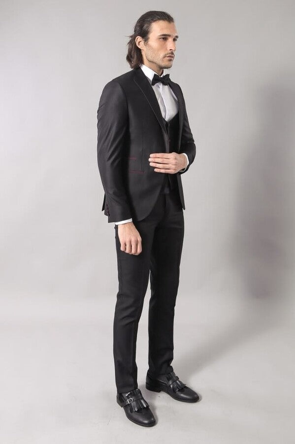 Collar and Pockets Modeled Black 3 Piece Tuxedo | Wessi