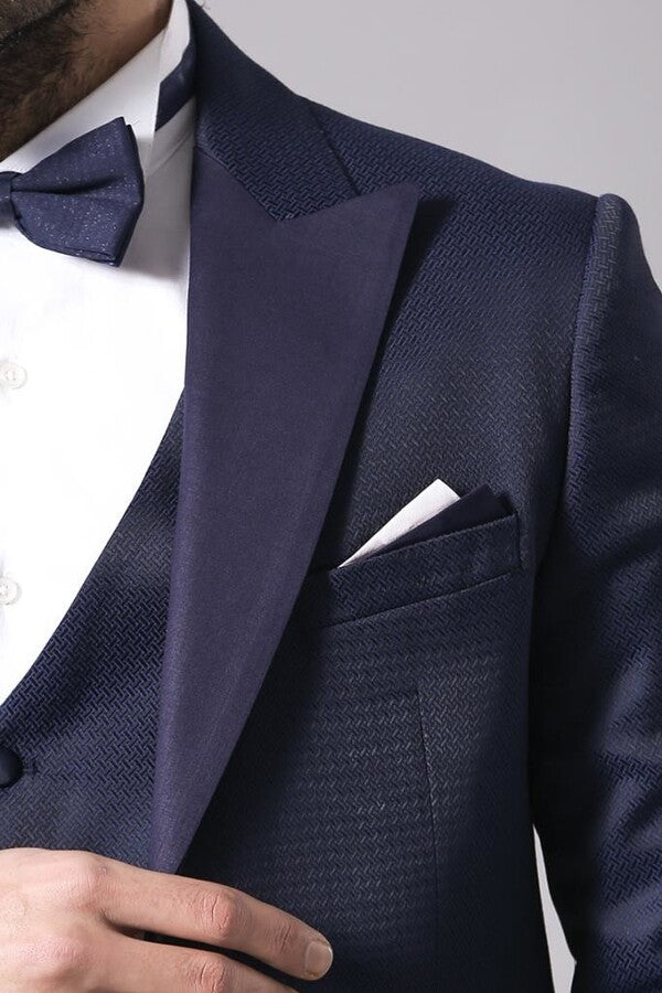 Navy Blue Modeled Tuxedo | Wessi