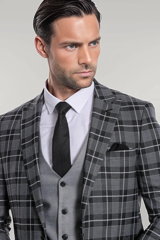 Slim Fit Checked Black Men Suit - Wessi